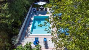 Acquanera 6&2 by Marche Holiday Villas