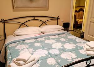 DOGE ADORNO- Davanti allacquario - Grande terrazza privata - Palazzo Nobiliare Storico