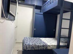 Lindíssima Casa, em condomínio !