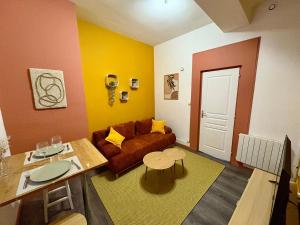 Grand Place Arras RDC 4 pers vidéoprojecteur