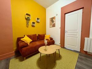 Grand Place Arras RDC 4 pers vidéoprojecteur