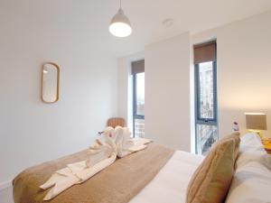 Spacious 2-Bedroom Apartment in Prime Location