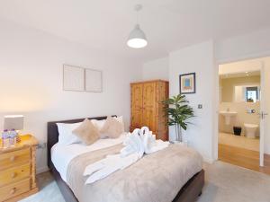 Spacious 2-Bedroom Apartment in Prime Location