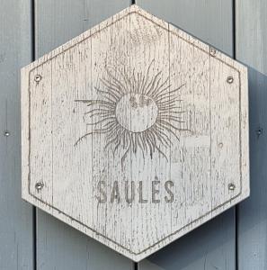 Saulės apartamentai su vaizdu į Kušių marias