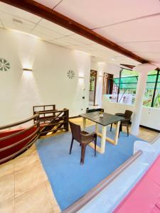 Rest and Recharge homestay airport transit katunayaka