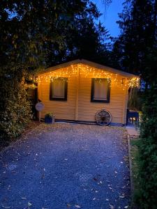 Charmant, gezellig en knus 5p chalet op Veluwe naast Sauna Drome