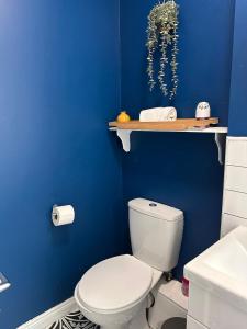 Compact 1 bedroom apt plus sofa bed next to Guinness