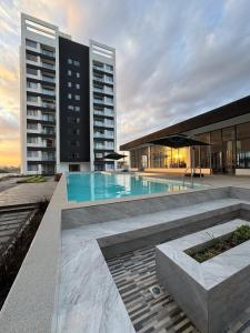 iSanti Suite, luxe studio, close to SGR & JKIA