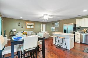 Taras Riverfront Hideaway