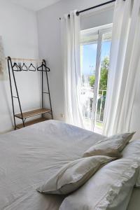 Descanso familiar, con azotea frente al mar