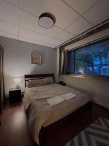 Mango Hostel - 420 Friendly