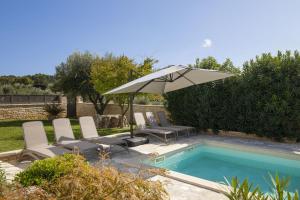 Villa Mason with Heated Pool and mini Wellness
