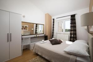 Villa Mason with Heated Pool and mini Wellness