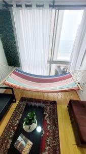 20 Airport-Ideal Digital Nomad Tourism-Family