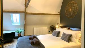 One Over Eight - Luxury One Bed Apartment