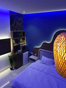 استديو انيق