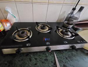 Private Room in Thane At ovale naka