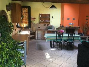 Cabană Michi House Caprino Bergamasco Italia