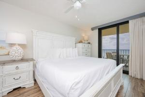 Phoenix III 3084 condo