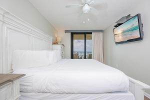 Phoenix III 3084 condo