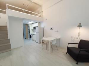 SEOUL STATYS BRAVO at Gimpo Airport