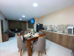 Apartment 4 in the center - 2 Bedroom 1 Bath