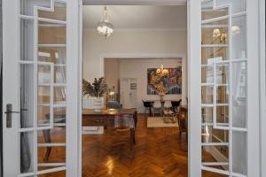 Old Town Hideaway 3 Bdrm