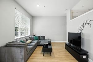 Towson Elite Apartment