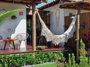 Casa Cuca Fresca 2 Suítes, Jardim e Localização Privilegiada ,400 m da Praia