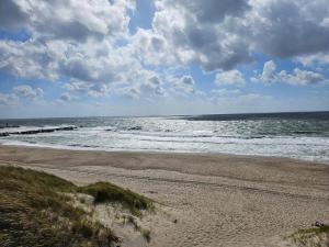 8 person holiday home in Ulfborg-By Traum