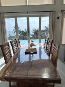 OneLoveVilla, Oceanview beach house, Whitehouse JA