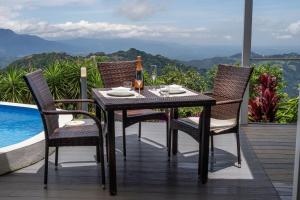 Palco Pacifico at The Retreat