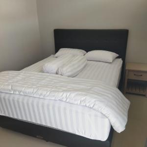 Homestay AT 30, Awanatownhouse