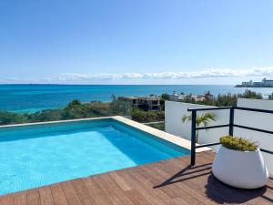 Apt with Boulevard View & Roof Top in hotel zone