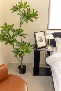 EXTAY mansion-New 3BR 2Bath Family Apartment with Elevator, 9-minutes Walk to Hongdae Station