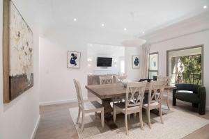 Luxury 3BD Retreat Newly Remodeled Beverly Hills