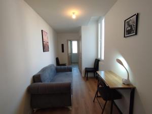 Appart T2 wifi Tv Balcon Jardin Parking