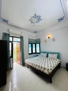 Hotel Lake Vista Stays