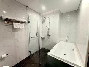 ICON40 Ha Long Bay Managed by Dau Dau homestay