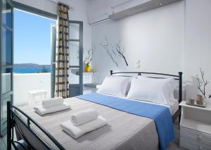 Galanis Rooms Milos Greece