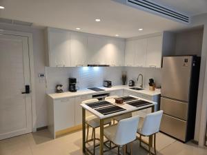 Luxury Condo The City Phuket in Heart of Phuket