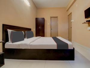 Collection O Aqualura Verem Rd