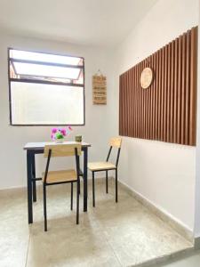 S3 CÓMODO APARTAMENTO 3 HABI 3 BAÑOS EN LAURELES ESTADIo