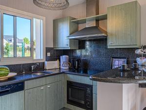 Maison lumineuse 9 pers, accès plage, parking, Sarzeau - FR-1-639-152