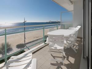 Studio spacieux 4 pers face plage avec balcon - FR-1-197-639