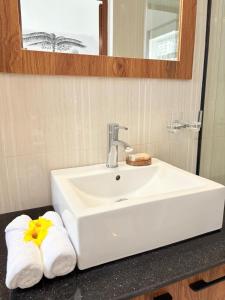 Picasso 350 m de la plage