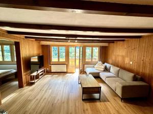 Scenic Stay Grindelwald Interlaken & Lauterbrunen