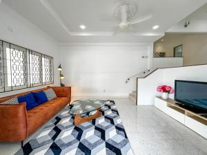 Modern Garden View Bungalow In Seremban by Maison