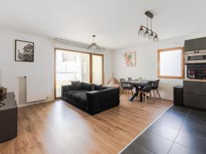 Cosygreen77- Spacieux apt confortable avec jardin et parking à 7 mns disneyland