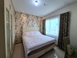 CENTRAL JAKARTA Comfort 1BEDROOM flat luxurious stay at THAMRIN residence 5 STARS